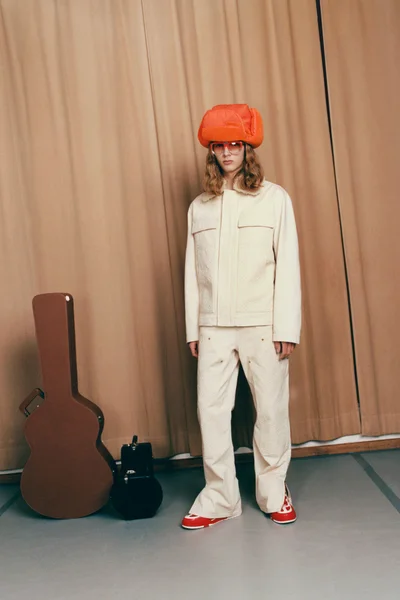 Look 9